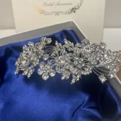 クリスタルフラワーヘッドドレス　ラブティアラ