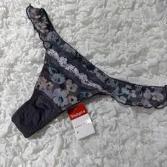 Triumph AMO'S STYLE Tバック Mサイズ