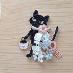 c55　　ブローチアクセサリーハンドメイドミナペルホネンファンの方に