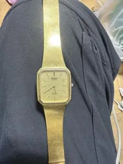 SEIKO Dolce 6020-4060 クォーツ腕時計 電池交換必要