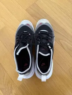 k*o様 Nike エアクッションスニーカー ブラック/グレー/レッド