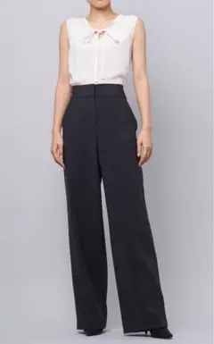 theory ストレートパンツ