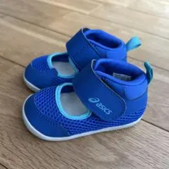 asics ベビーサンダル 青