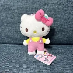 サンリオキャラクターズ　いちごがま口ポーチ