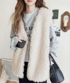 クラシカルエルフ　ボリュームプードルフェイクファーベスト　Mサイズ