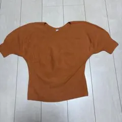 UNIQLO 半袖ニット Sサイズ オレンジ