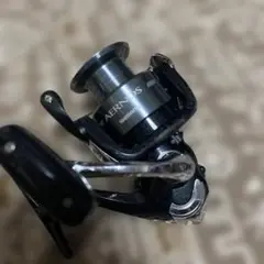 Shimano AERNOS 4000 リール