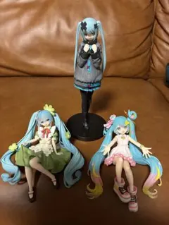初音ミク フィギュア まとめ売り - メルカリ