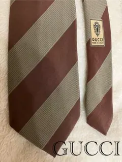 グッチ GUCCI ネクタイ ストライプ ブラウン 制服 スーツ ベージュ 茶のサムネイル