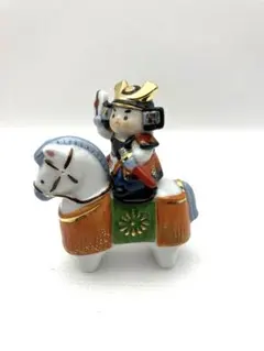 シ*ュ様 薬師堂　五月人形　出陣若大将 陶器製 馬に乗る　乗馬　和風置物