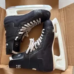 Item thumbnail for item 4c3a8149-de88-4b1e-8eb9-18a12b6d6beb