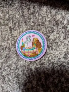 ディズニー　刺繍バッジ