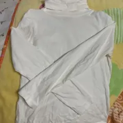 無印良品ハイネックロングtシャツ