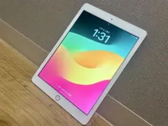 iPad 第6世代　128GB