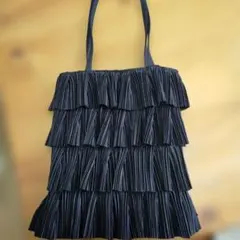 トートバッグ フリルデザイン ブラック