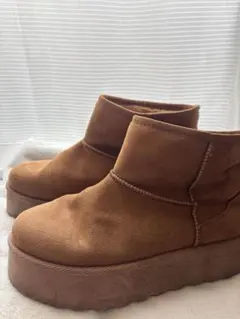 厚底ムートンブーツ