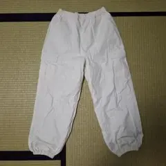 ホワイトカーゴパンツ リラックスフィット