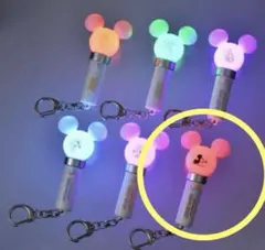 ディズニーストア シークレットペンライトキーチェーン ミッキー