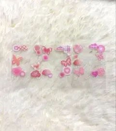 08 トレカ スリーブ デコ ピンク 蝶 ハート 雲