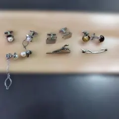 シルバー カフスボタンとネクタイピンセット