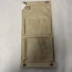 ベージュ 合成皮革 ポケットバッグ