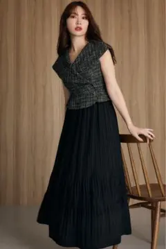 Siena Big Collar Pleated Dress ◆ HLT