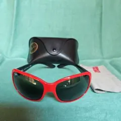 レイバーン イタリア製 お洒落サングラス 希少の 赤いフレーム 殆ど未使用