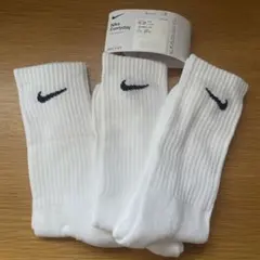 【25-27】NIKE 3P クルーソックス　SX7664-100 白　②