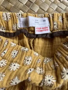 ベビー　キッズ　ズボン　パンツ　花柄　マスタード　イエロー　80 90