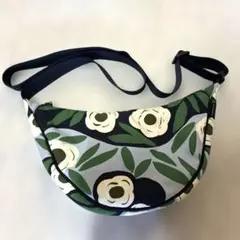 ユニクロ×マリメッコ　サコッシュ　ショルダーバッグ
