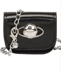ブラックチェーン付きミニバッグ