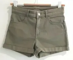 H&Mエイチアンドエム カーキショートパンツ 10-11Y