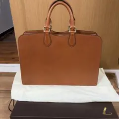 ルイ・ヴィトン ロブスト1 ノマド キャメル ライトブラウン M85390