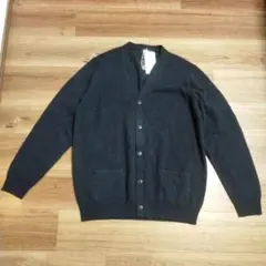 ユニクロ　ラムVネックカーディガン　XL
