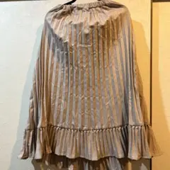 ❻プリーツ ロングスカート ウエストゴム ベージュのサムネイル