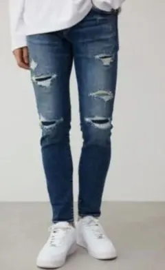ダメージ加工スキニーデニム　AZUL DENIM リペアスキニー