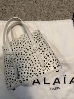 ALAÏA アライア MINA ミナ 20 レザー ショルダーバッグのサムネイル