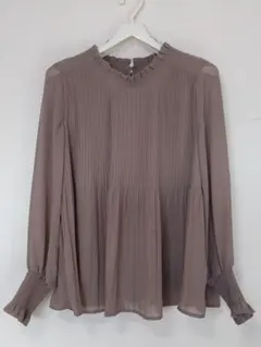 【VIS】フリル襟 プリーツ 長袖 ブラウス