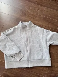 グレー ジップアップ トレーナー