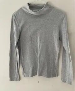 Vert Dease グレー ハイネック長袖Tシャツ