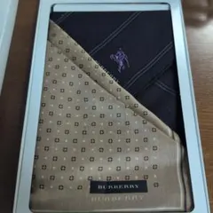 BURBERRY ハンカチセット ISETAN専用箱入り