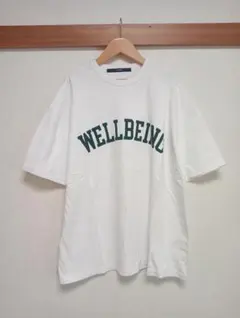 オーバーサイズTシャツ WELLBEINGプリント入りのサムネイル