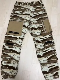A BATHING APE 迷彩カーゴパンツ