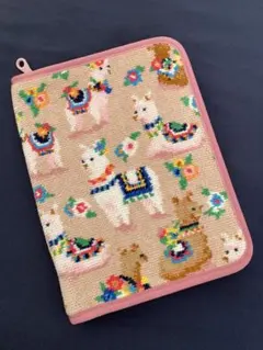 フェイラー プカプカラッコ マルチケース 新品 - メルカリ