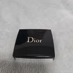Dior モノクルールクチュール 658