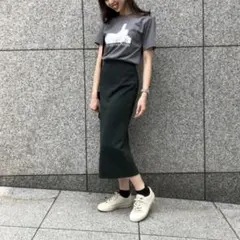 ユニクロ　ストレッチダブルフェイスナロースカート　XL