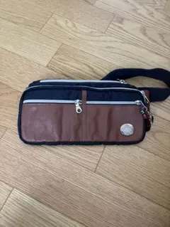 オロビアンコ 本革 ボディバッグ ネイビー　ブラウン