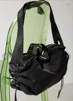 NOMADIS ショルダーバッグ