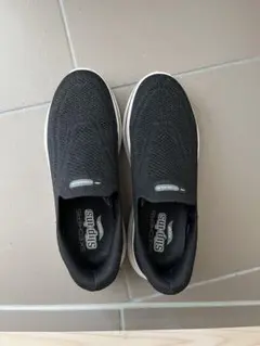 skechers slip-ins黒25cm 立ったまま履ける楽ちんシューズ