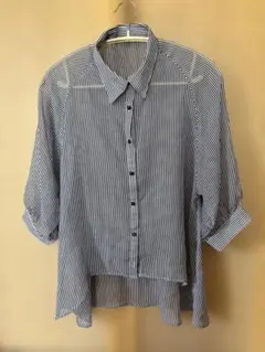 CECIL McBEE ストライプ柄シャツ　五分袖